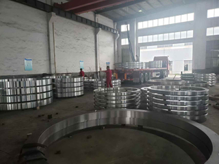 毛坯鍛件工廠 輪類鍛件 法蘭 環(huán)件 異型環(huán)件定制
