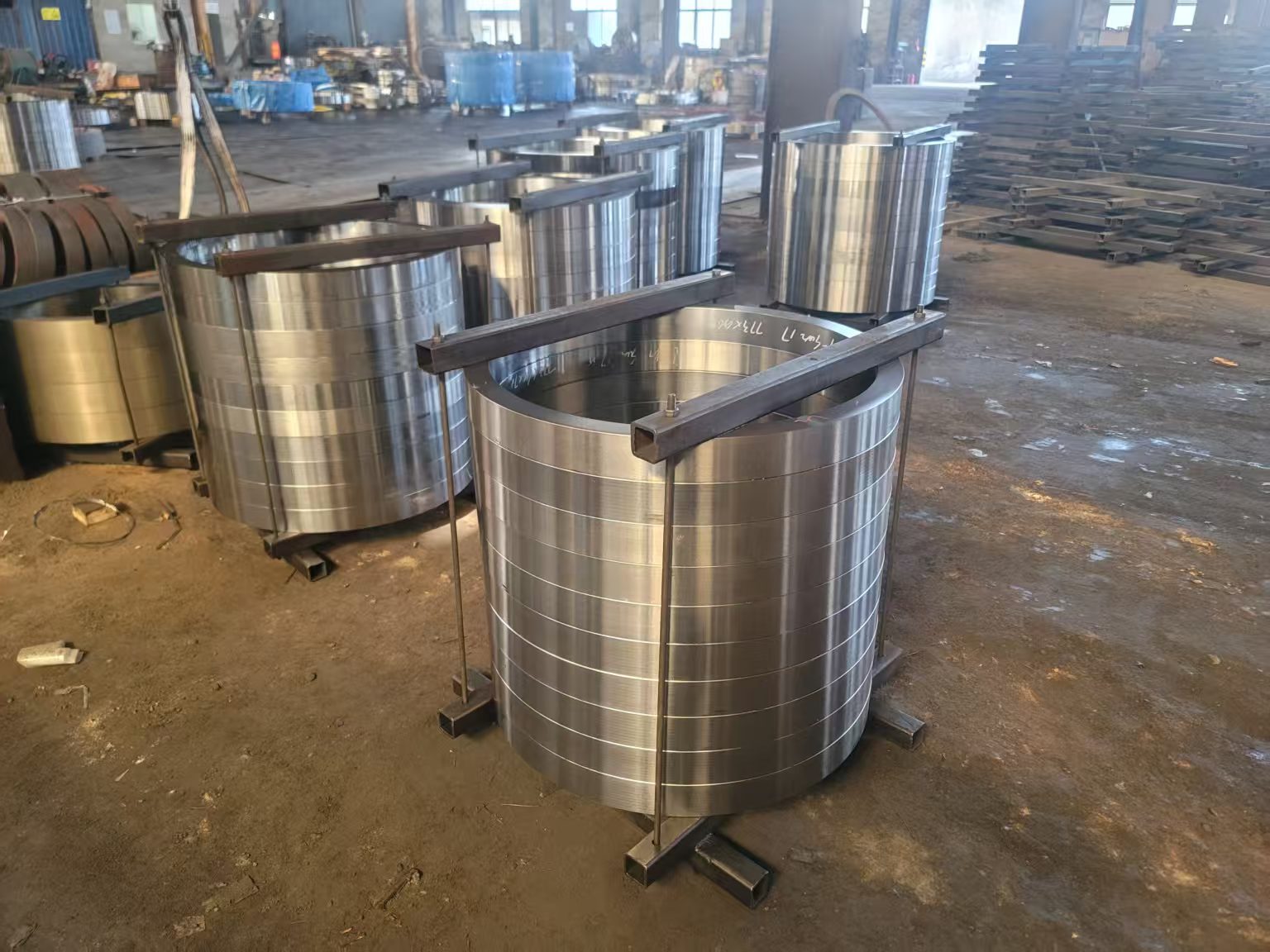 江蘇鍛造環(huán)鍛廠 鍛造廠加工定制 鍛造法蘭工廠 環(huán)形鍛件機械加工制造 