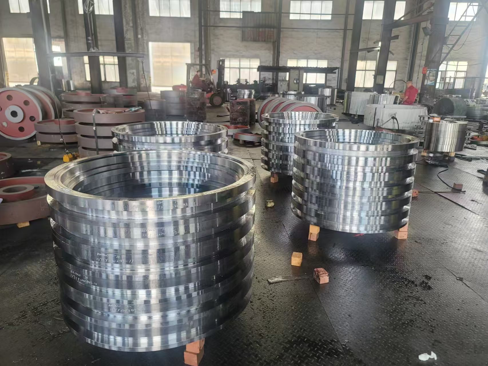 江蘇環(huán)形鍛件碾環(huán)工廠 出口鍛件 工程機(jī)械鍛件 模具環(huán)鍛件制造