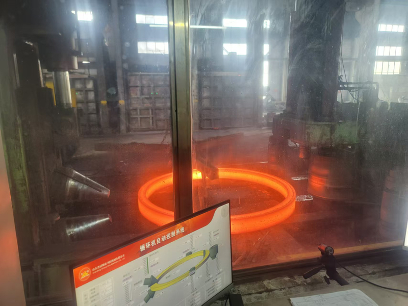 400mm到4000mm環(huán)形鍛件碾環(huán)工廠鍛造大法蘭 齒圈 齒輪